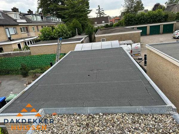 Dakinspectie plat dak na renovatie in Huissen