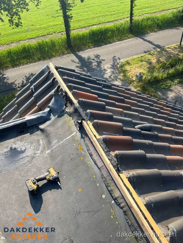 Kosten dakgoot vervangen: werkzaamheden aan dakrand in Huissen
