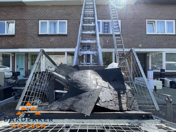 Kosten dakreparatie: dakschade aan flatgebouw in Huissen